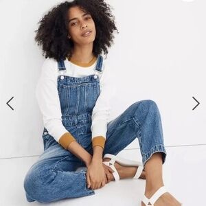 Madewell Straight Leg Overalls size S